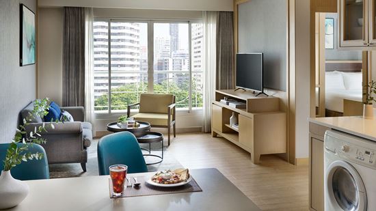 ห้องนอนเตียงเดี่ยง ของอพาร์ตเมนท์ 2 ห้องนอน - โรงแรม ชามา เลควิว อโศก กรุงเทพ เซอร์วิส อพาร์ทเมนท์