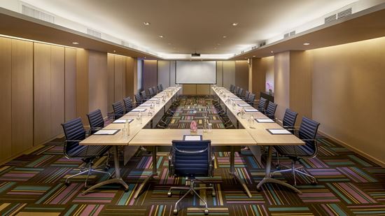 ห้องประชุม - โรงแรม ชามา เลควิว อโศก กรุงเทพ