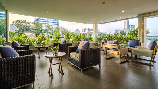 Sky Lounge