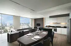 อพาร์ตเมนท์ 3 ห้องนอน ดีลักซ์