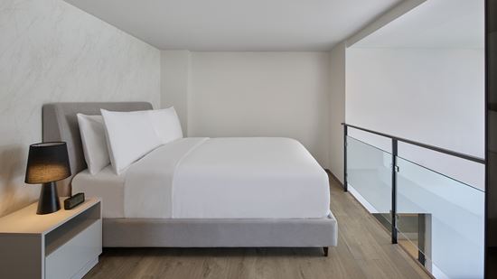 Grand Deluxe Two Bedroom Loft Corner - Loft Bedroom