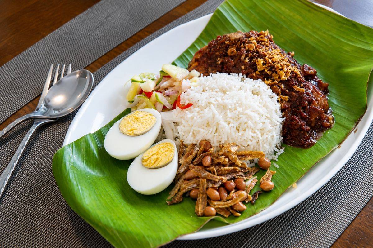 MAKAN MAKAN